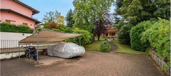 3 غرف نوم فيلا في Calvagese della Riviera, Italy رقم 279245 26