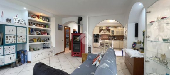 3 rooms Apartment in Chiuro, Italy No. 187080 2