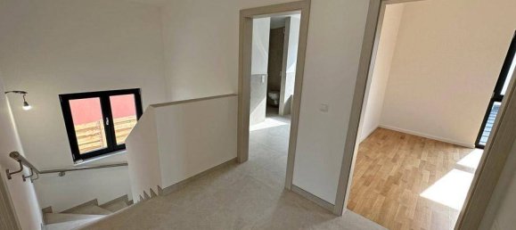 4 Schlafzimmer Haus in Korneuburg, Austria, Nr. 214567 10