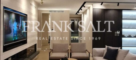 3 bedrooms Penthouse in Sliema, Malta No. 11029 6