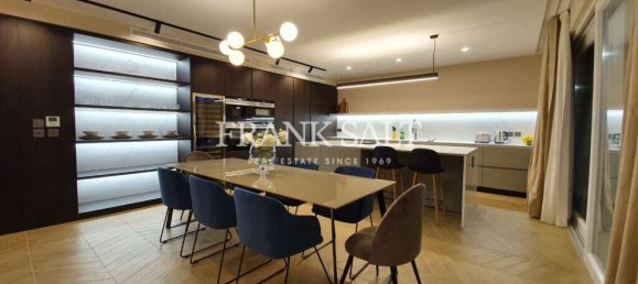 3 bedrooms Penthouse in Sliema, Malta No. 11029 20