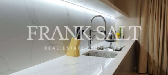 3 bedrooms Penthouse in Sliema, Malta No. 11029 17