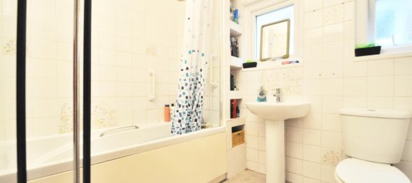 4 Schlafzimmer Haus in Norbury, United Kingdom, Nr. 13442 11