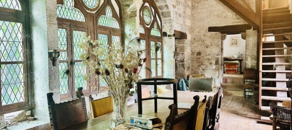 4 bedrooms Castles in Lot, France No. 290331 3