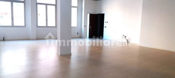 3-salle Bureau à Saronno, Italy No. 360268 20