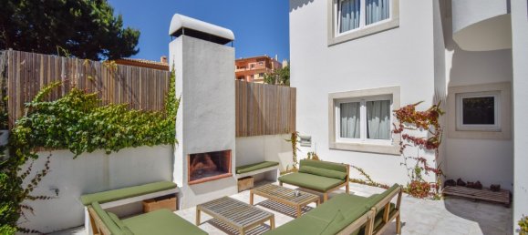 5 bedrooms Villa in Cascais, Portugal No. 131829 30