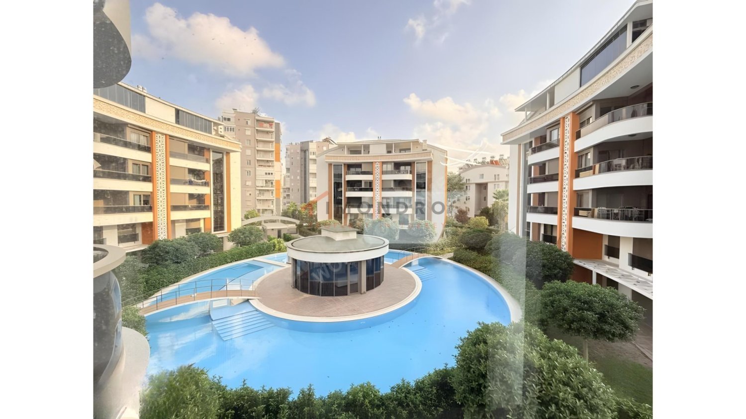 Appartement 4+1 à Konyaalti, Turkey No. 134134
