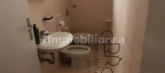 6 غرف نوم فيلا في Curtatone, Italy رقم 347600 16