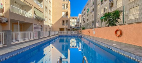 Penthouse T2 em Torrevieja, Spain N.º 138106 2
