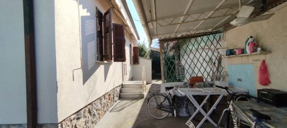 Villa de 6 divisões em Massa, Italy N.º 216478 9