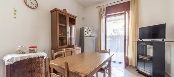 3 rooms Apartment in Guidonia Montecelio, Italy No. 192015 10