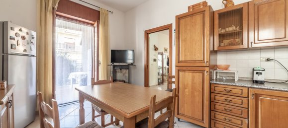 3 rooms Apartment in Guidonia Montecelio, Italy No. 192015 8