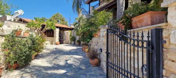 3 bedrooms House in Choulou, Cyprus No. 16342 2