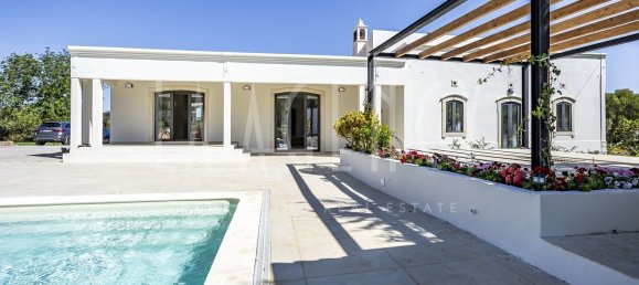 4 bedrooms Villa in Faro, Portugal No. 128442 5