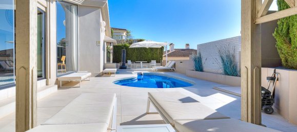 3 غرف نوم فيلا في Benalmadena, Spain رقم 60242 22