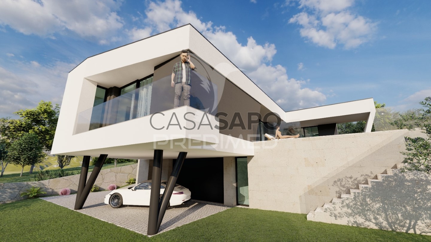  Land in Quarteira, Portugal No. 198054