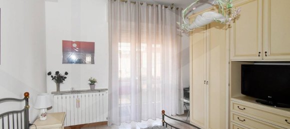 Apartamento de 2 divisões em Parabiago, Italy N.º 28726 7