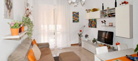 Apartamento de 2 divisões em Parabiago, Italy N.º 28726 2