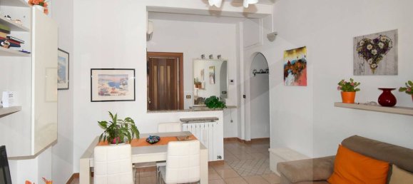 Apartamento de 2 divisões em Parabiago, Italy N.º 28726 12