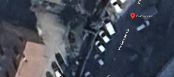 Bureau à Cento, Italy 1519m² No. 274410 3