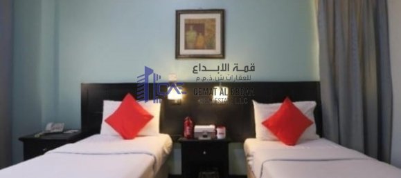 3901.9277m² Property in Dubai, UAE No. 836 4