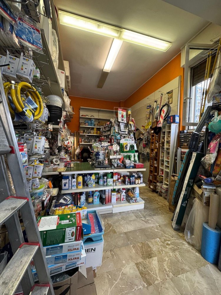 70m² Commercial property in Milan, Italy No. 364807