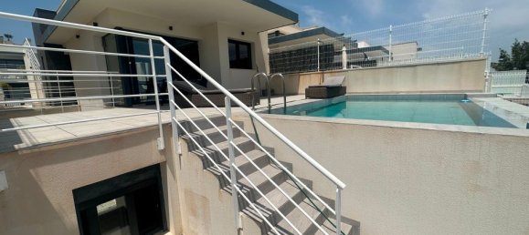 Villa T5 em San Miguel de Salinas, Spain N.º 176121 2