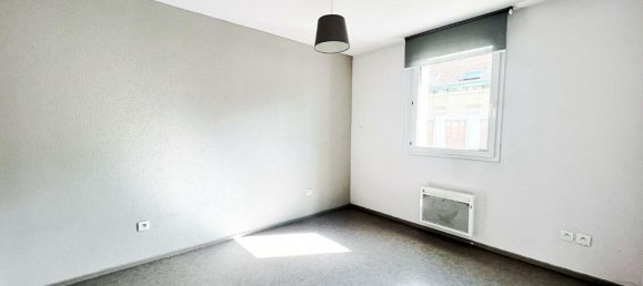 2 bedrooms Apartment in Lille, France No. 104243 2