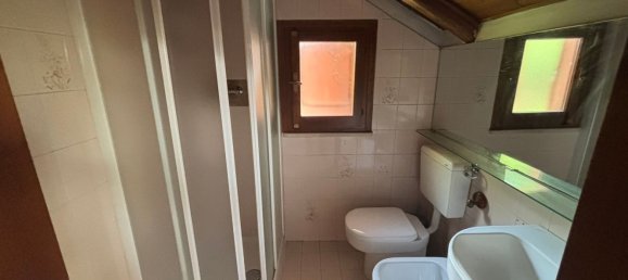 Вилла с 6 комнатами в Кокконато, Италия № 258960 23