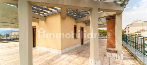 2 Schlafzimmer Penthouse in Turin, Italy, Nr. 12612 26