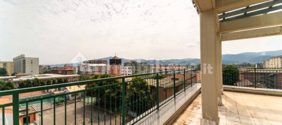 2 Schlafzimmer Penthouse in Turin, Italy, Nr. 12612 23