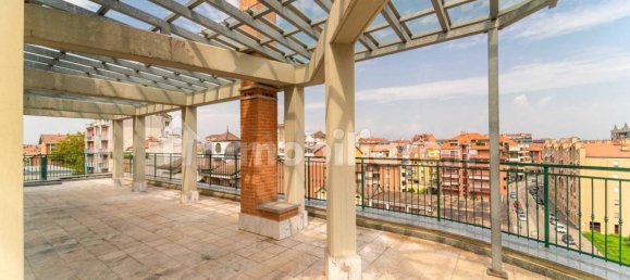 2 Schlafzimmer Penthouse in Turin, Italy, Nr. 12612 24