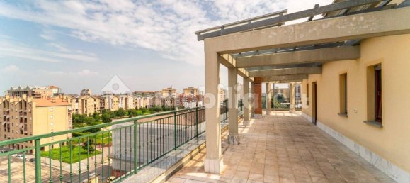 2 Schlafzimmer Penthouse in Turin, Italy, Nr. 12612 29