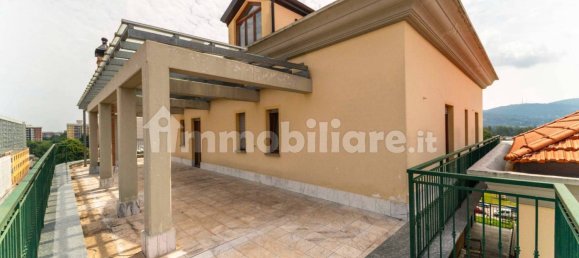 2 Schlafzimmer Penthouse in Turin, Italy, Nr. 12612 28