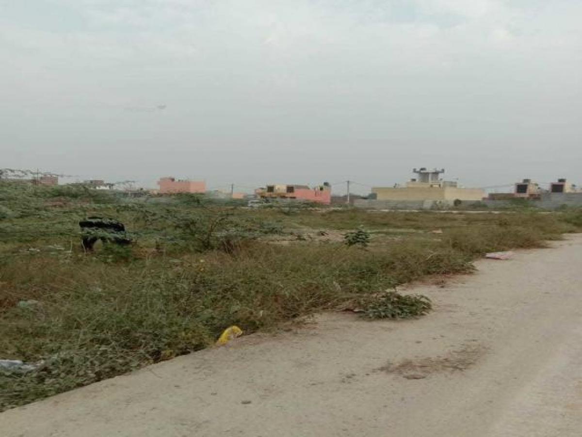  Land in Ghaziabad, India No. 37216