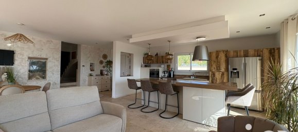 3 chambres Maison à Félines, France No. 331004 10