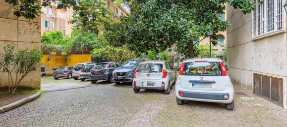 1 bedroom Apartment in Rome, Italy No. 215363 18