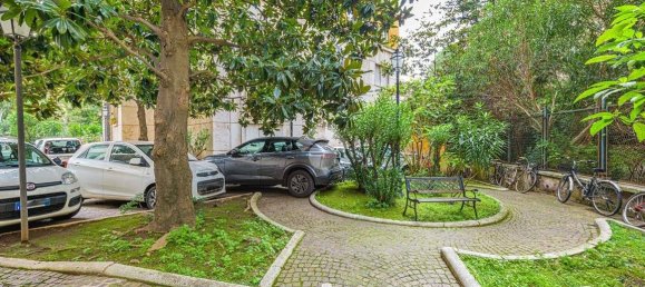 1 bedroom Apartment in Rome, Italy No. 215363 14