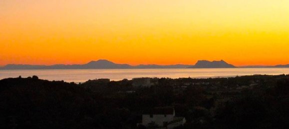 475m² Land in Estepona, Spain No. 123786 3