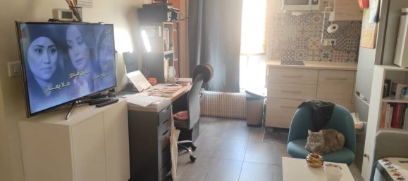 Studio in Paris, France No. 356797 2