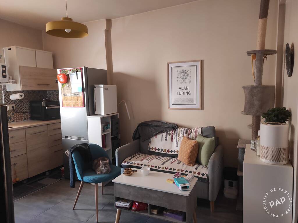 Studio in Paris, France No. 356797