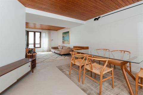 2 bedrooms Apartment in Cascais, Portugal No. 84652