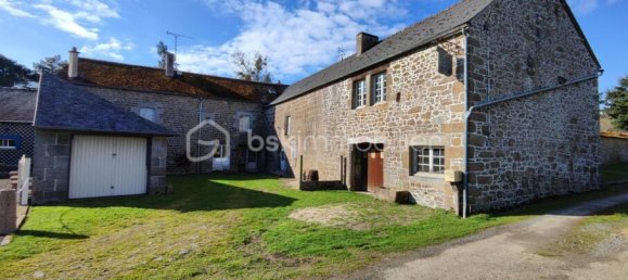 3 bedrooms Villa in Saint-Marc-le-Blanc, France No. 318084 2