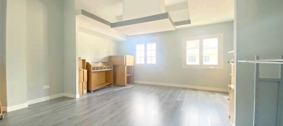 Gewerbliche Immobilie in A Coruna, Spain 87m², Nr. 42365 3