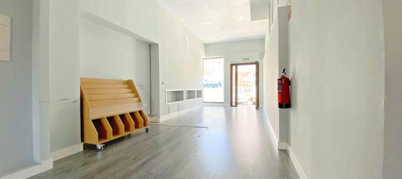 Gewerbliche Immobilie in A Coruna, Spain 87m², Nr. 42365 12