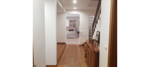 5 chambres Duplex à Amadora, Portugal No. 137434 9