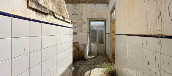 Дом с 9 спальнями в Сан Браш ди Алпортел, Португалия № 37047 14