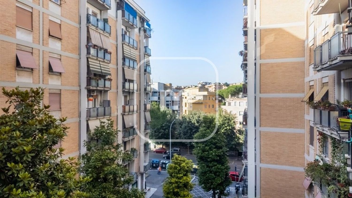 3 bedrooms Apartment in Rome, Italy No. 341804