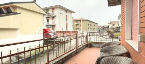 2 bedrooms Apartment in Cerano, Italy No. 336215 3