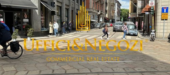 25m² Commercial property in Milan, Italy No. 361045 9